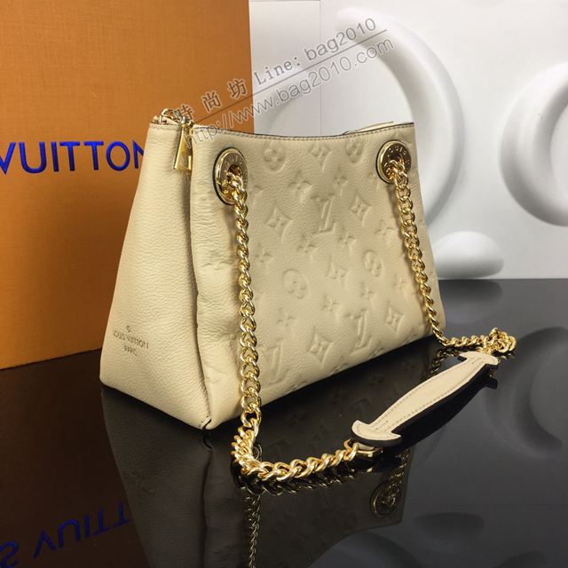 LV包 lv女包 Surene BB手袋 同色Monogram印花 金色鏈式手柄 LV新款鏈條包 LV肩背包  ydh3431